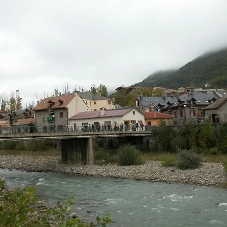 Tena Biescas Tourist Home Zewnętrze zdjęcie